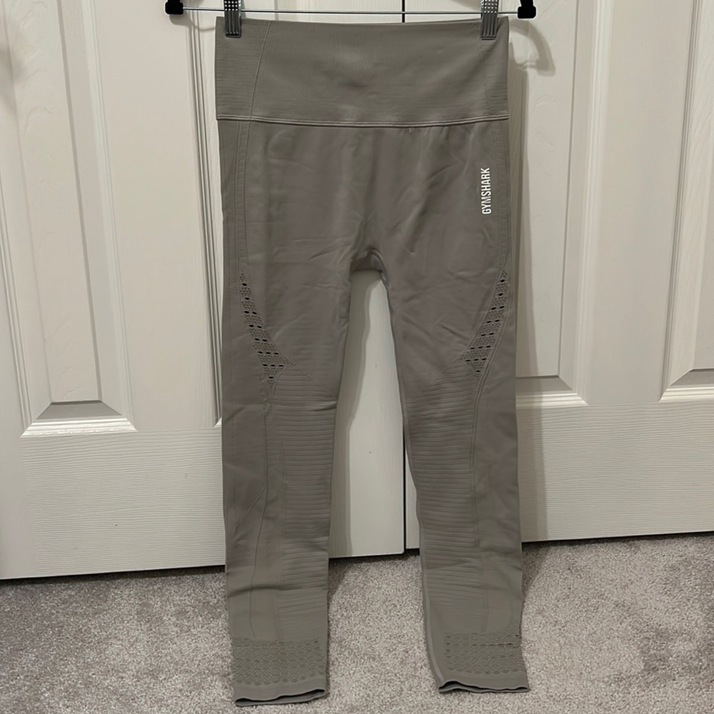 Gymshark Size L Energy Seamless High Rise Leggings Cut Out Light Gray
